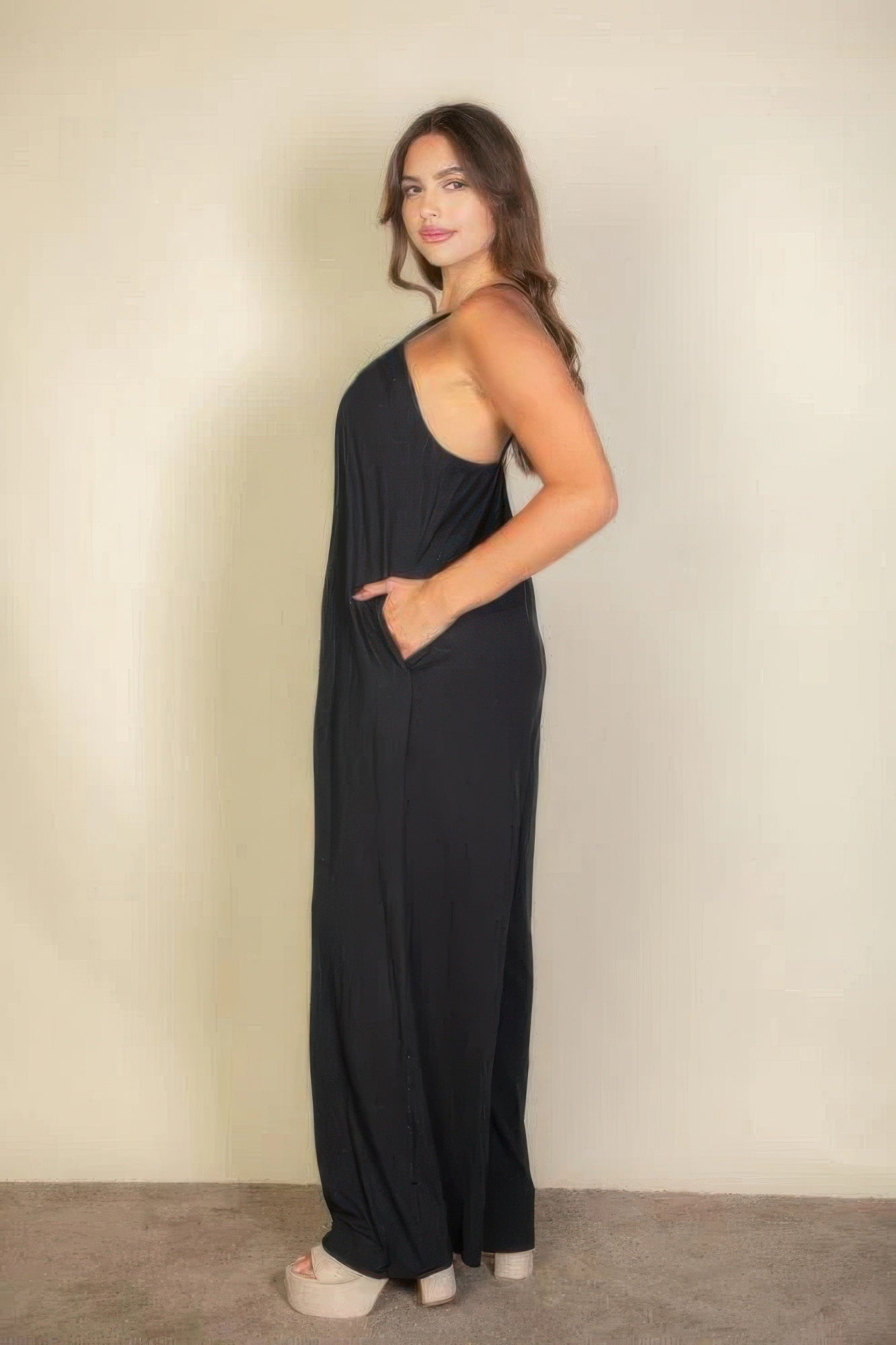 spaghetti strap wide jumpsuit(plus)