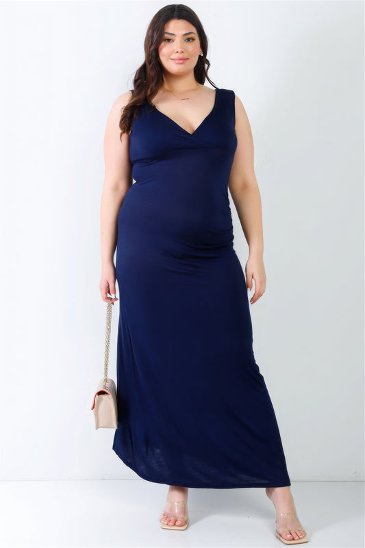 V-neck Sleeveless Maxi Dress(plus)